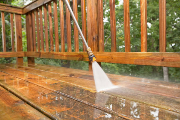 Professional Pressure Washing Services in Hooks, TX